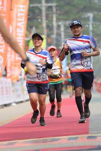 BIB: 066
                            <button type="button" onclick="openModal(8167591)" class="btn btn-primary btn-sm float-right btn-popup" data-toggle="modal" data-target=".modal-high-quality">
                        <i class="fas fa-shopping-cart"></i> Add to Cart
                    </button>
                                            <button type="button" onclick="isThisMe(8167591, true)" class="btn btn-success btn-sm float-right btn-popup btn-isme hidden" data-toggle="tooltip" data-placement="bottom" title="นี่คือรูปของคุณใช่ไหม คลิกที่นี่เพื่อเอาเข้าอัลบั้ม">
                        <i class="fas fa-plus"></i> Add to album
                    </button>
                    <button type="button" onclick="isThisMe(8167591, false)" class="btn btn-warning btn-sm float-right btn-popup btn-isnotme hidden">
                        <i class="fas fa-ban"></i> Remove from album
                    </button>